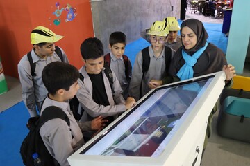 فعالیت های روز چهارم غرفه کودک در نمایشگاه کتاب