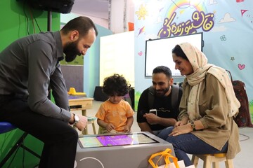 فعالیت های روز چهارم غرفه کودک در نمایشگاه کتاب