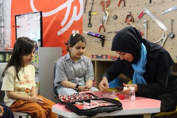 فعالیت های روز چهارم غرفه کودک در نمایشگاه کتاب