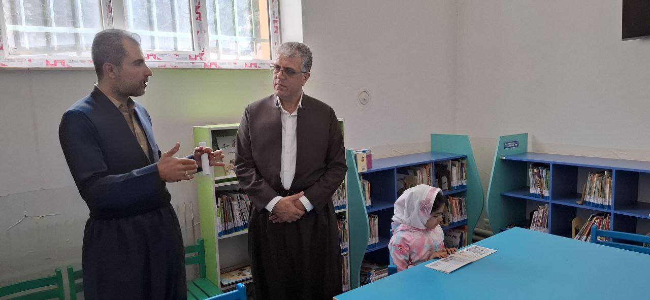 بازدید نماینده مجلس از کتابخانه عمومی شهید جلال بارنامه سروآباد