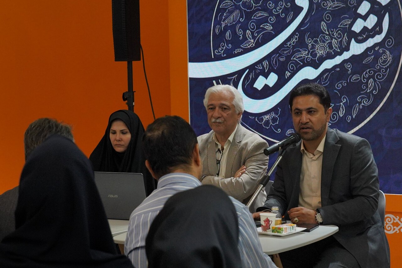 کتابخانه‌ها در گذار از سنت به نوآوری؛ ضرورت بازاندیشی در کارکردهای کتابخانه‌های عمومی