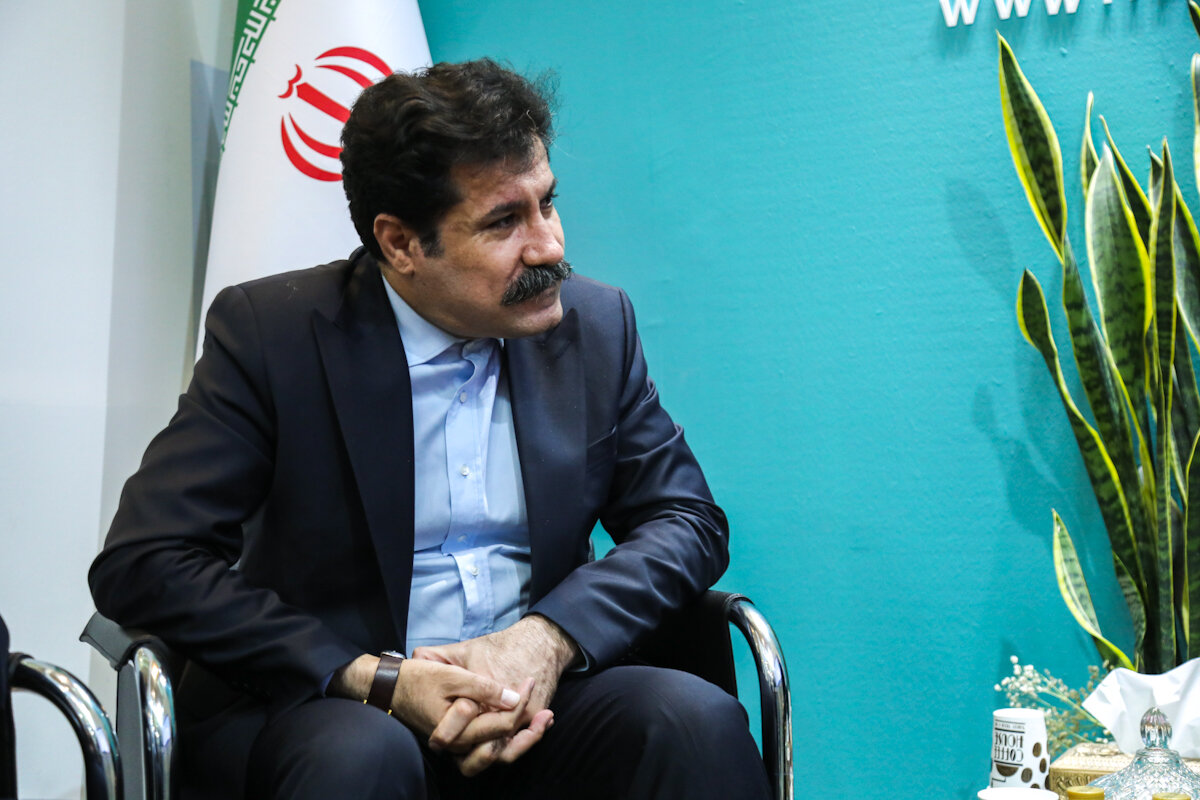 حامی راهاندازی ۱۰۰ کتابخانه سیار روستایی هستیم/ قول میدهم که برای تحقق این هدف در کنار نهاد کتابخانهها باشیم