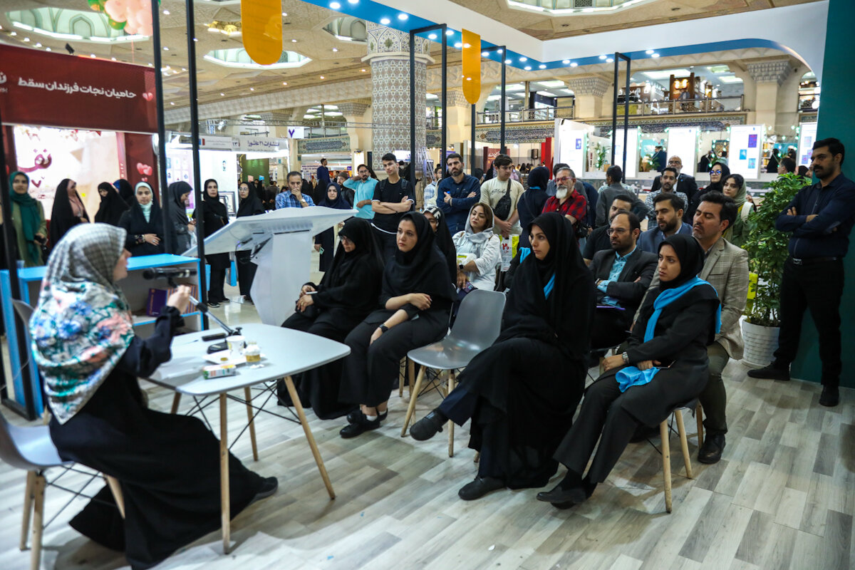 نوجوانان، فرصت تغییر جامعه؛ مشروط به شناخت و همراهی/ کتاب‌خوانی، راه نجات از آسیب‌های اجتماعی برای نسل نوجوان