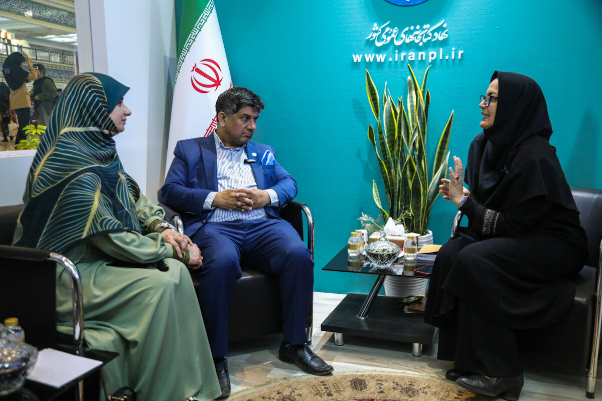 کتابخانه‌های سیار در ایران الگوی موفق برای ترویج کتابخوانی در مناطق روستایی است