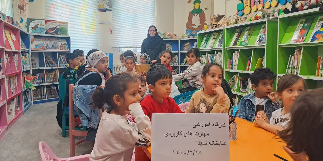 اردیبهشتی به رنگ کتاب؛ فصل تازه ترویج مطالعه در کتابخانه‌های عمومی