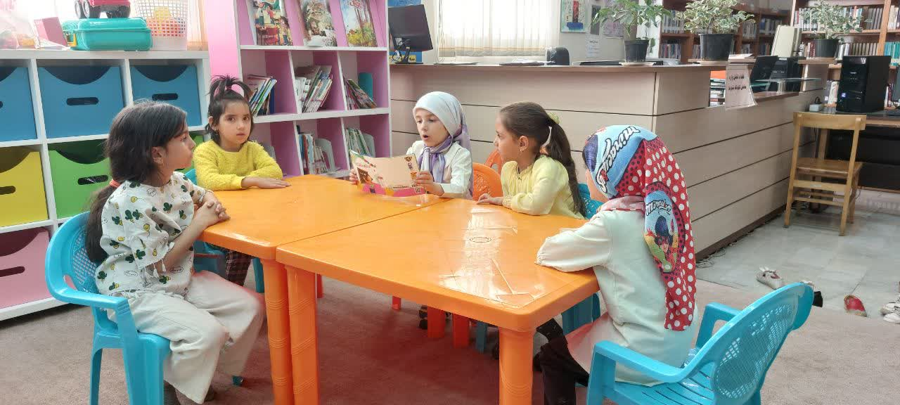 اردیبهشتی به رنگ کتاب؛ فصل تازه ترویج مطالعه در کتابخانه‌های عمومی