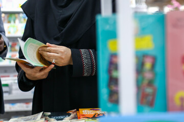 بازدید دبیرکل نهاد از غرفه ناشران در روز هفتم نمایشگاه کتاب