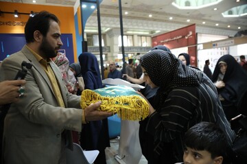 تفاهم‌نامه همکاری میان نهاد کتابخانه‌های عمومی کشور و سازمان کتابخانه‌ها، موزه‌ها و مرکز اسناد آستان قدس رضوی