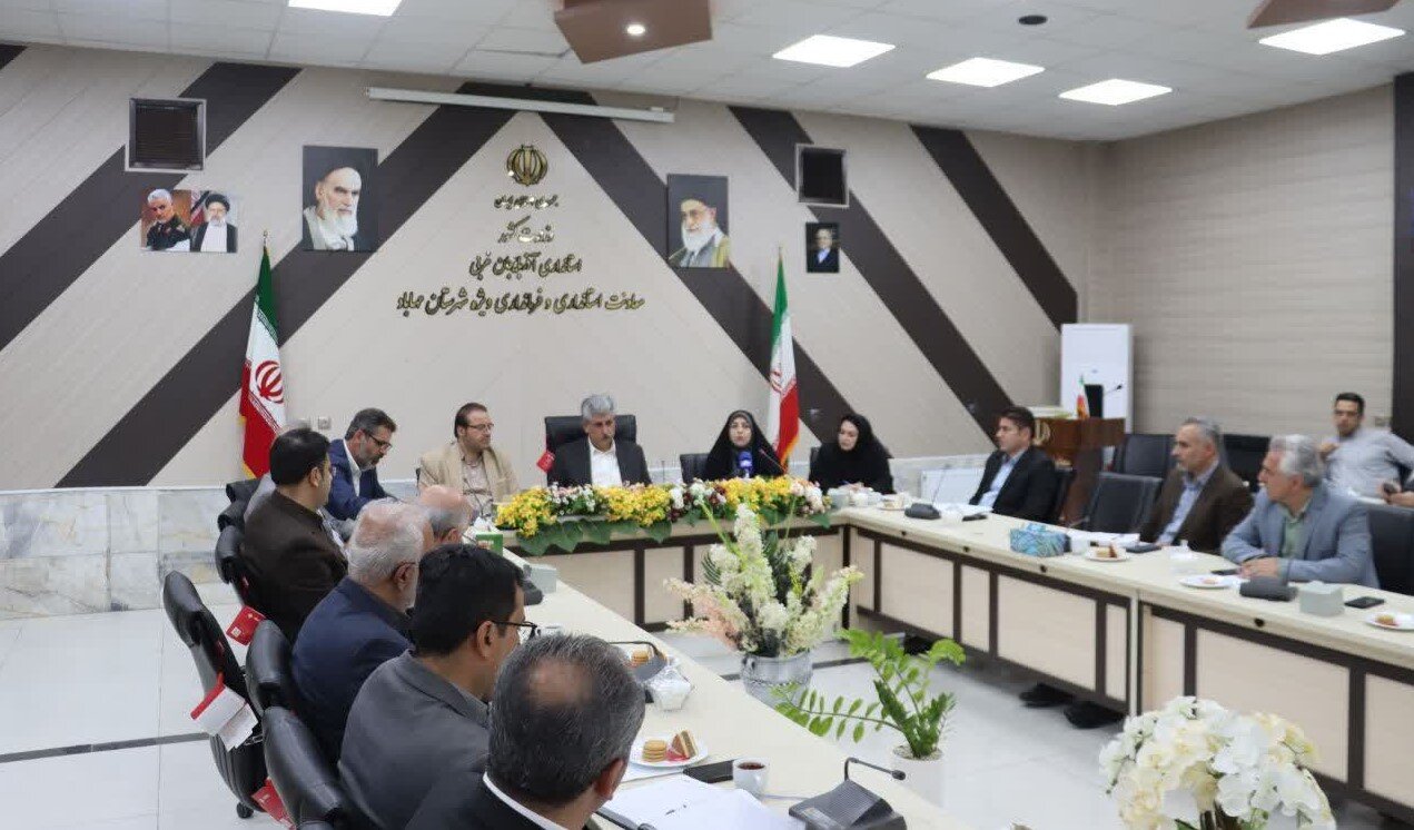 دیدار و گفت و گوی مدیرکل کتابخانه‌های عمومی استان با فرمانداری ویژه مهاباد