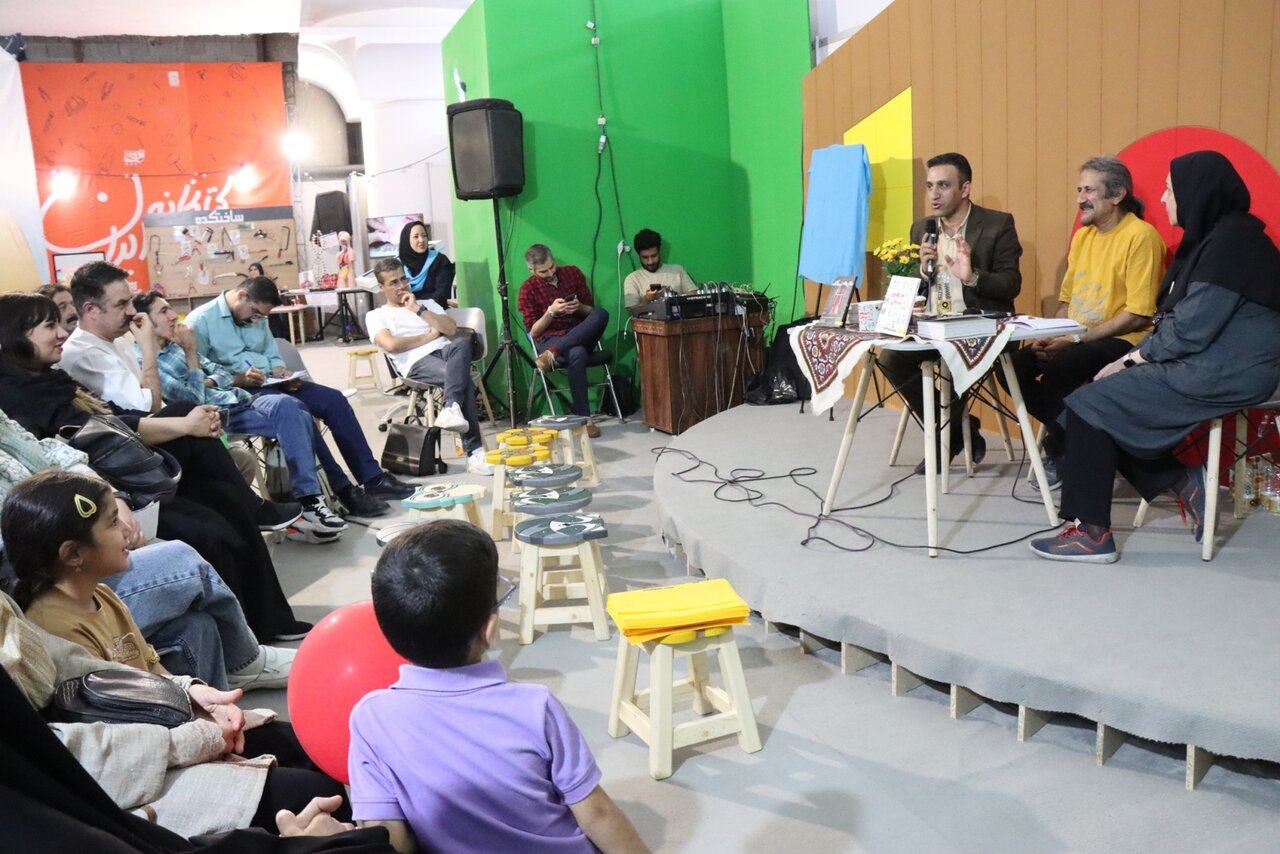 هر عصر، یک ستاره؛ سفر خیالی بچهها با نویسندگان محبوب شان/ نویسندهها آمدند، بچهها پرواز کردند!