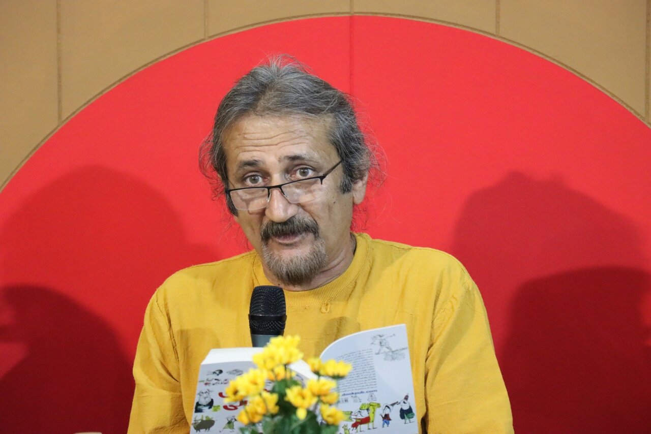 «مکان‌های ترسناک» و «طنزهای توخالی» لرزه به جان نمایشگاه کتاب انداخت/ روایت اکبرپور از دیوهایی با جنسیت تازه!