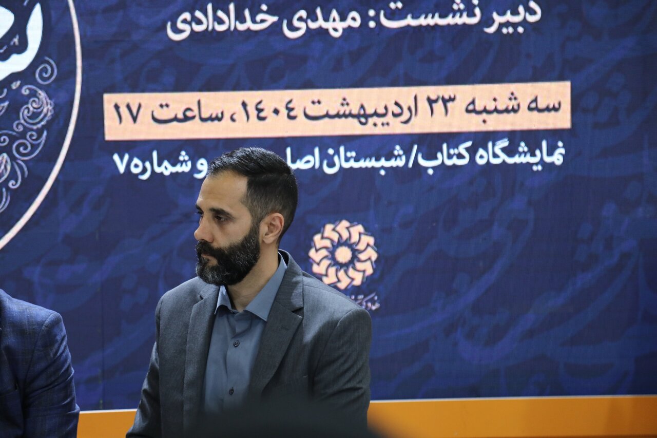 کتاب، قلب تپنده سینما؛ حتی در عصر دیجیتال/ هیچ چیز جای کاغذ را نمیگیرد؛ سینما هنوز مدیون کتاب است