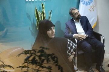 حضور زینب سلیمانی در غرفه نهاد در روز نهم نمایشگاه بین المللی کتاب تهران