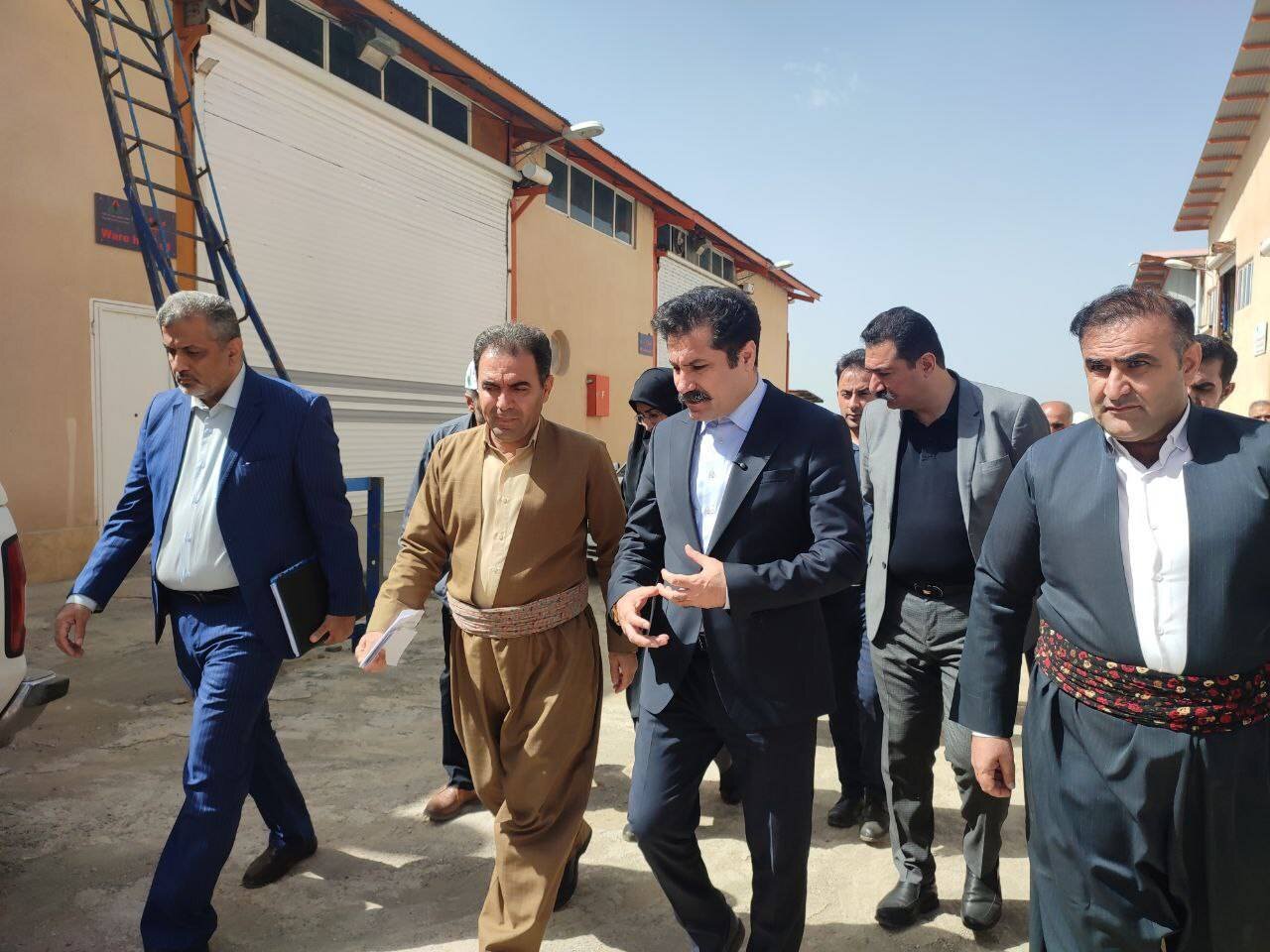 عدالت فرهنگی در جاده روستاها؛ کتابخانه سیار روانسر در یک قدمی تحقق