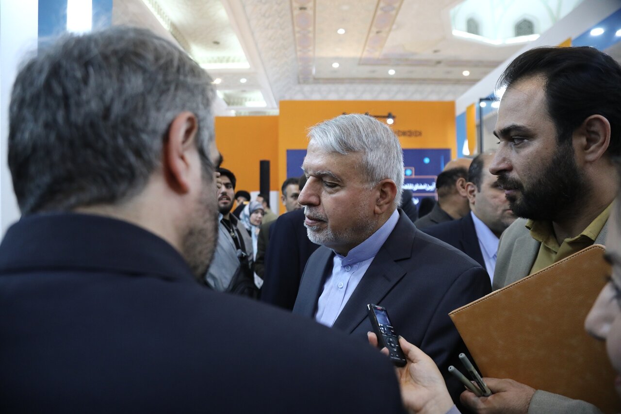 صالحی امیری: نهاد کتابخانهها باید مرجع رسمی کتابخوانی کشور باشد / همه باید کنار نهاد کتابخانهها بایستند؛ این نهاد رقیب ندارد، رسالت دارد