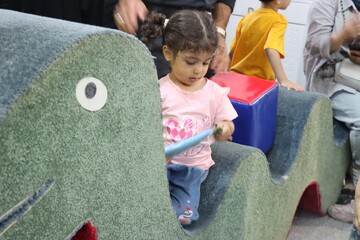 مروری بر فعالیت های بخش کودک در نهمین روز از نمایشگاه کتاب