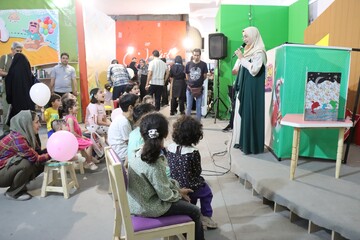 مروری بر فعالیت های بخش کودک در نهمین روز از نمایشگاه کتاب