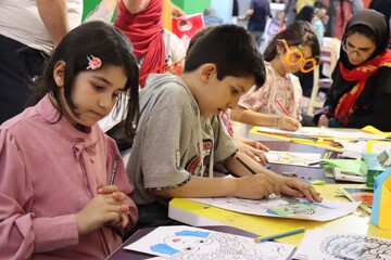 مروری بر فعالیت های بخش کودک در نهمین روز از نمایشگاه کتاب