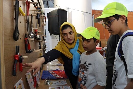 سفر به سرزمین کتاب؛ جایی میان خیال و واقعیت