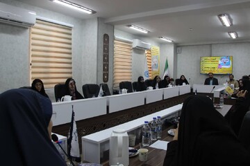 رونمایی کتاب اصفهان