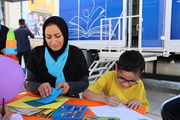 مروری بر فعالیت های کتابخانه سیار در سی و ششمین نمایشگاه بین المللی کتاب تهران