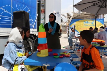 مروری بر فعالیت های کتابخانه سیار در سی و ششمین نمایشگاه بین المللی کتاب تهران