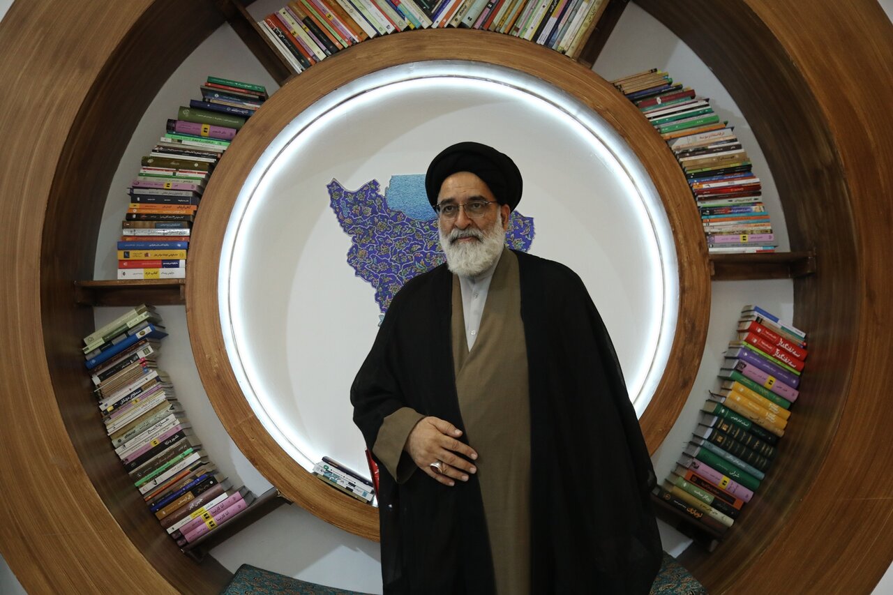 نهاد کتابخانه‌ها در ترویج فرهنگ کتابخوانی خوش درخشیده است/ باید از ظرفیت مناسبت‌های ملی و مذهبی برای ترویج کتاب استفاده کرد