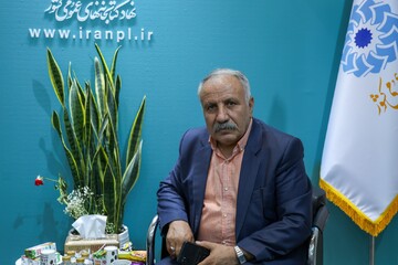 محمود اکرامی فر