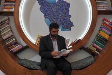 احمد راستینه عضو کمیسیون فرهنگی مجلس.