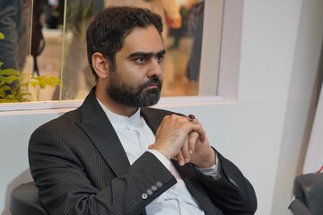 امیرحسین ثابتی منفرد نماینده تهران