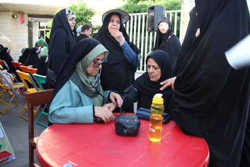 سالگرد شهادت شهدای خدمت در کتابخانه استاد دهگان شهر اراک