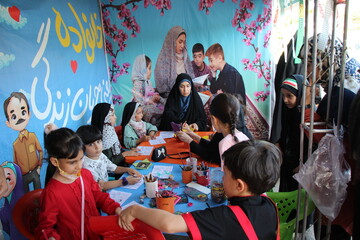 سالگرد شهادت شهدای خدمت در کتابخانه استاد دهگان شهر اراک