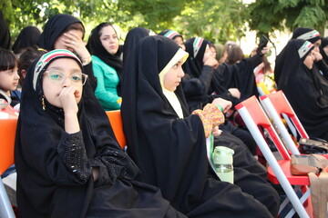 سالگرد شهادت شهدای خدمت در کتابخانه استاد دهگان شهر اراک