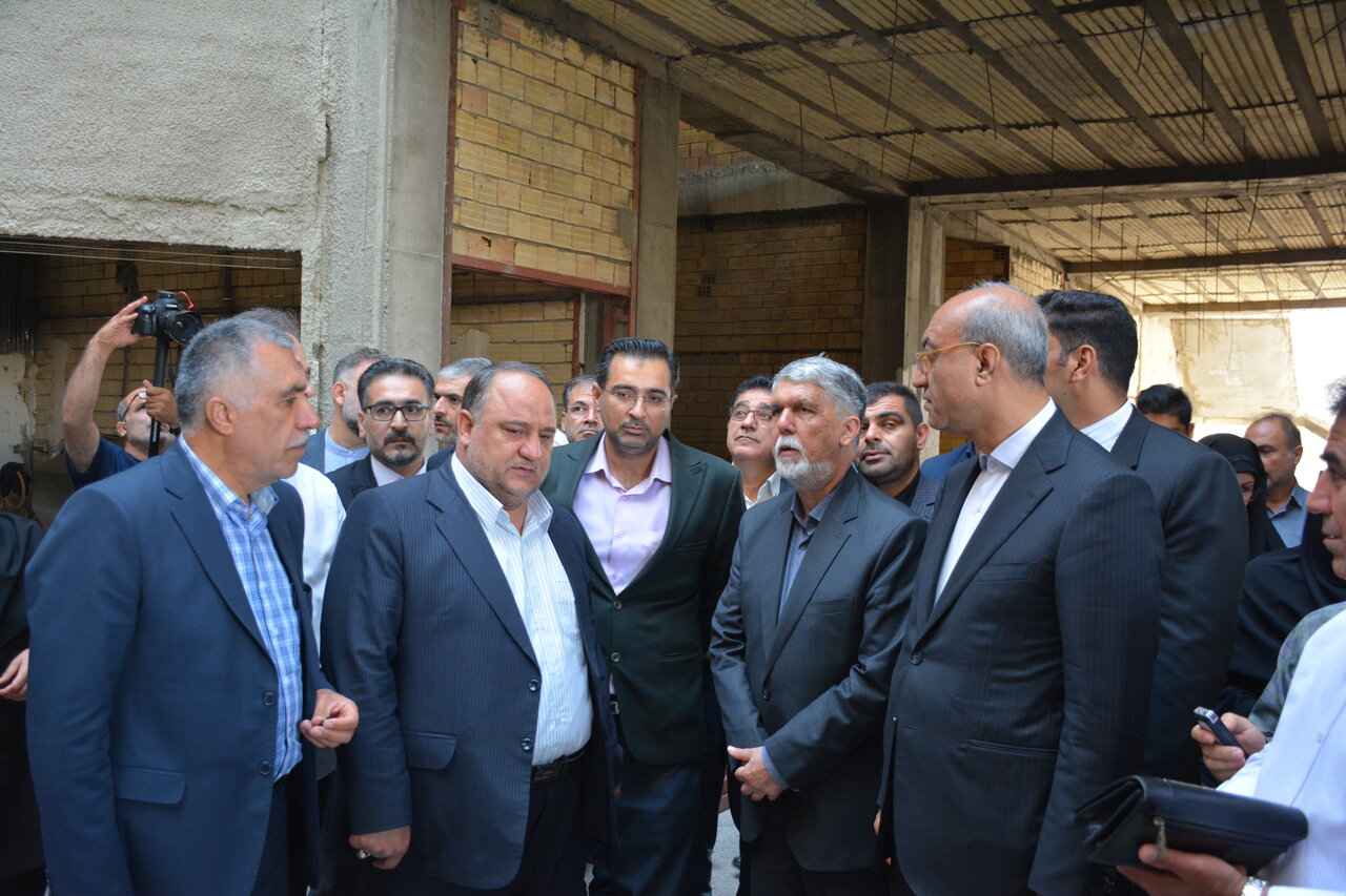 صالحی: کتابخانه مرکزی کرمانشاه نقش مهمی در توسعه فرهنگی استان خواهد داشت/ قول مساعد وزیر ارشاد برای حمایت مالی از کتابخانه مرکزی کرمانشاه