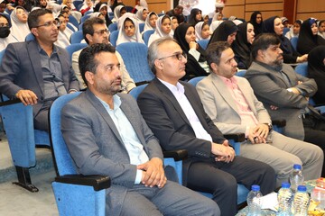 آیین اختتامیه دومین دوره زنگ کتابخوانی یار مهربان در یزد برگزار شد