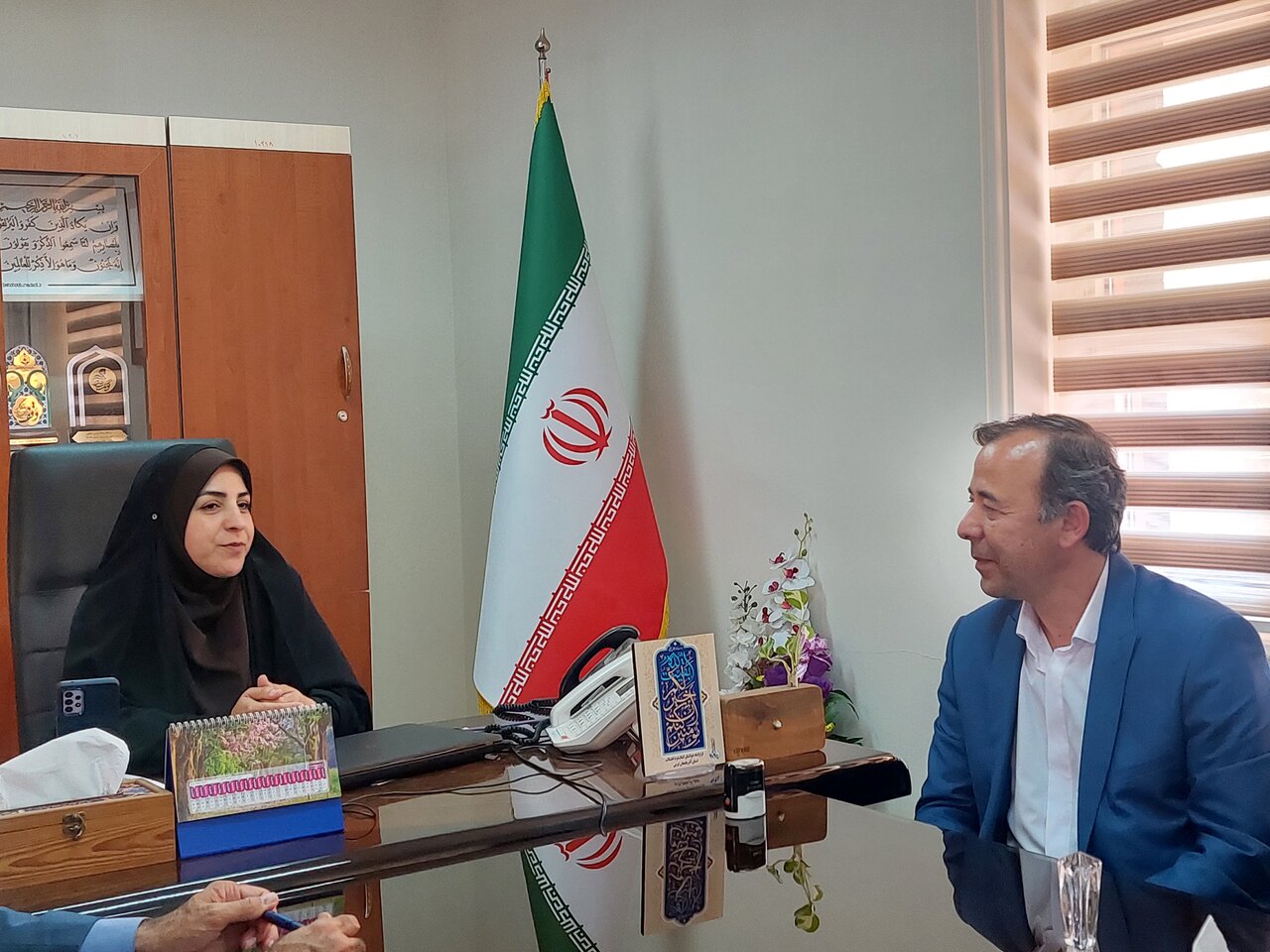 انعقاد تفاهم‌نامه همکاری اداره‌کل کتابخانه‌های عمومی آذربایجان‌غربی و بنیاد علمی آموزشی قلم‌چی