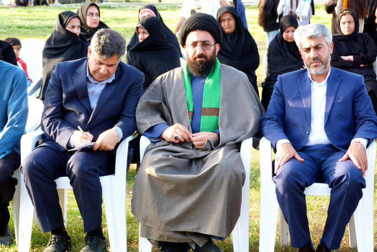 ویژه‌برنامه «قلعه کتاب، در روستای دوستدار کتاب» برگزار شد