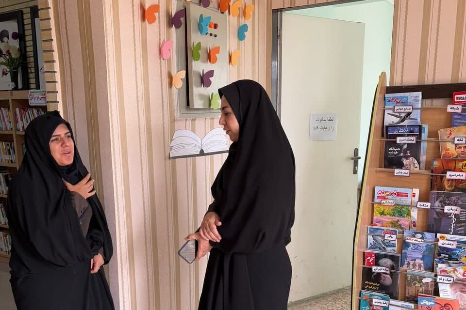 بازدید مدیرکل از کتابخانه‌های عمومی شهرستان‌های آبدانان و دره‌شهر