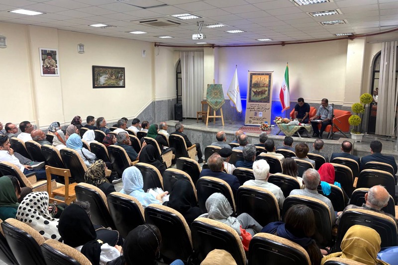 رونمایی از دو اثر ادبی در شهر کنگان