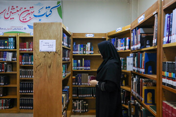 بازدید دبیرکل نهاد از کتابخانه امیرالمومنین اراک