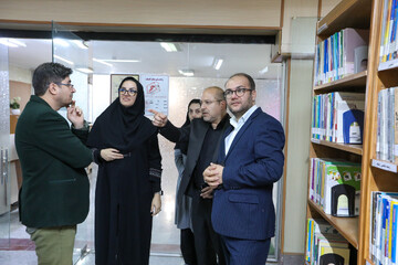 بازدید دبیرکل نهاد از کتابخانه عمومی آیت الله اراکی شهر اراک