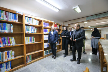 بازدید دبیرکل نهاد از کتابخانه آیت الله اراکی شهر اراک