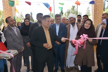 افتتاح کتابخانه عمومی «روشنا» در شهر داریون
