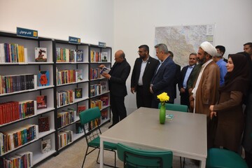 افتتاح کتابخانه عمومی «روشنا» در شهر داریون