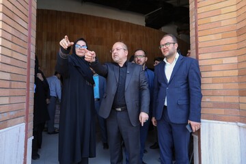 بازدید دبیرکل نهاد از کتابخانه مرکزی اراک