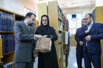 افتتاحی بازطراحی بخش کودک کتابخانه عمومی دهگان