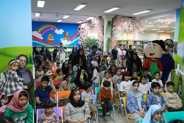 افتتاحی بازطراحی بخش کودک کتابخانه عمومی دهگان