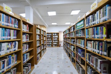 بازدید دبیرکل نهاد از کتابخانه حجت الاسلام میرجعفری