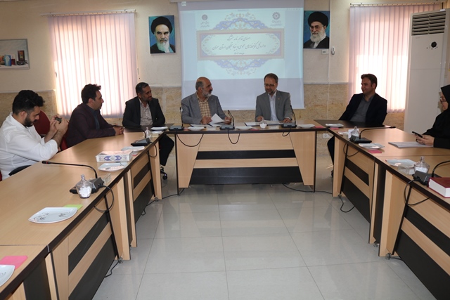 تفاهمنامه همکاری کتابخانههای عمومی استان سمنان با بنیاد نخبگان