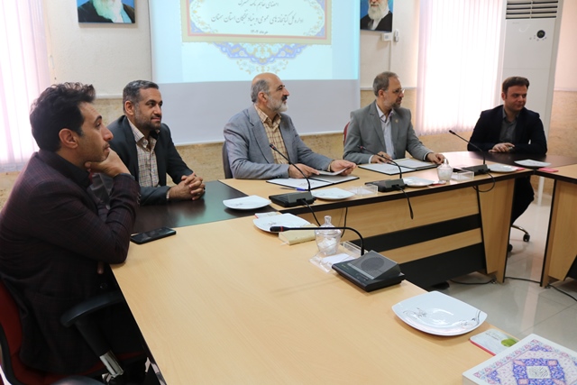 تفاهم‌نامه همکاری کتابخانه‌های عمومی استان سمنان با بنیاد نخبگان